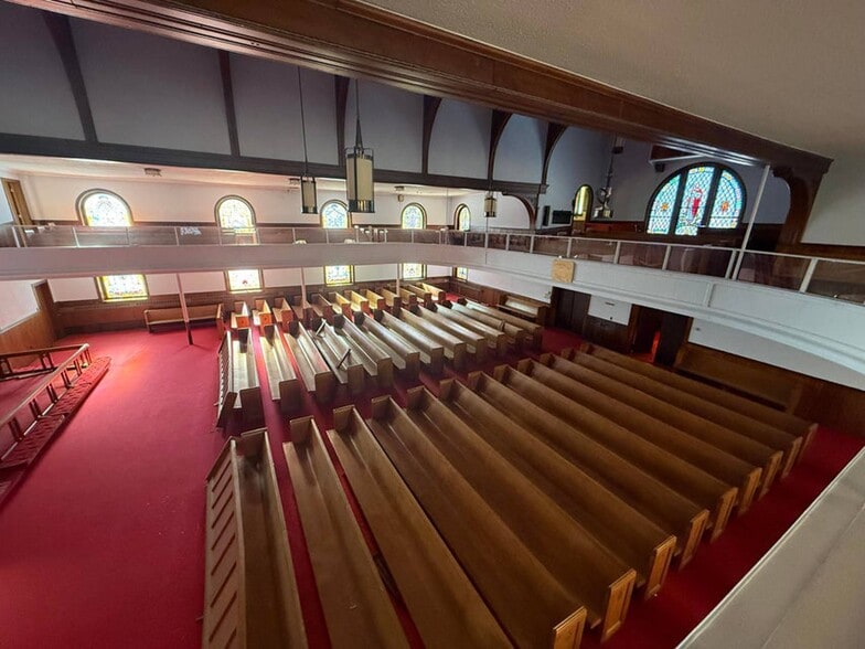 More Photos Of 17 Fremont St, Gloversville Religious Facility For Sale