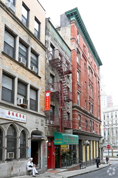 More Photos Of 103 Mosco St, New York Apartments For Sale