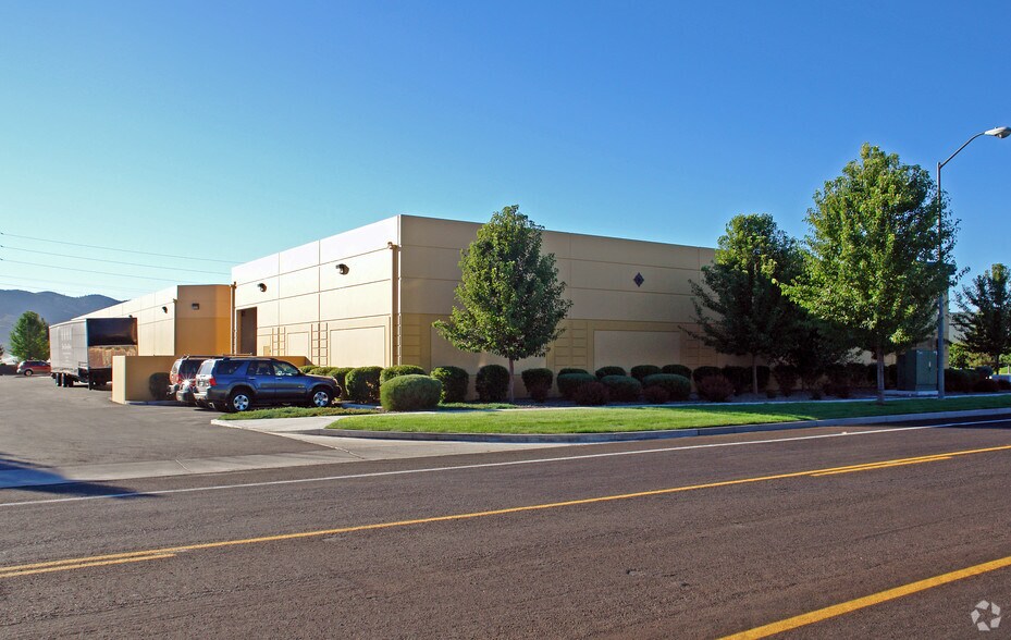 More Photos Of 1325 Capital Blvd, Reno Showroom For Sale