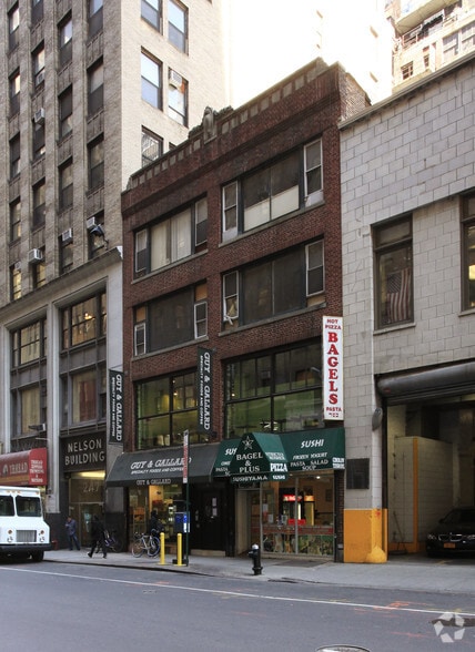 More Photos Of 243-245 W 38th St, New York Storefront Retail Office For Lease