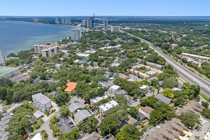 More Photos Of 1404 S Bay Villa Pl, Tampa Apartments For Sale