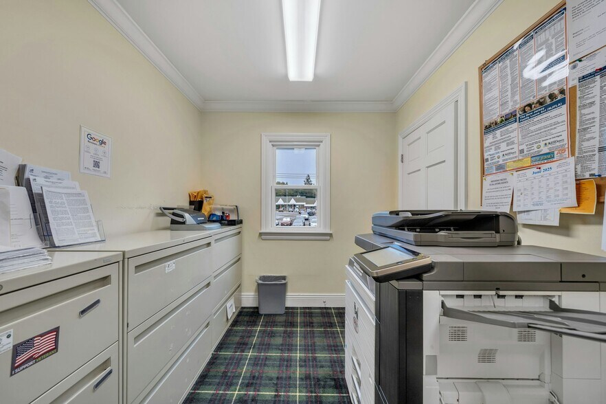 More Photos Of 47 E Main St, Ramsey Office Residential For Lease