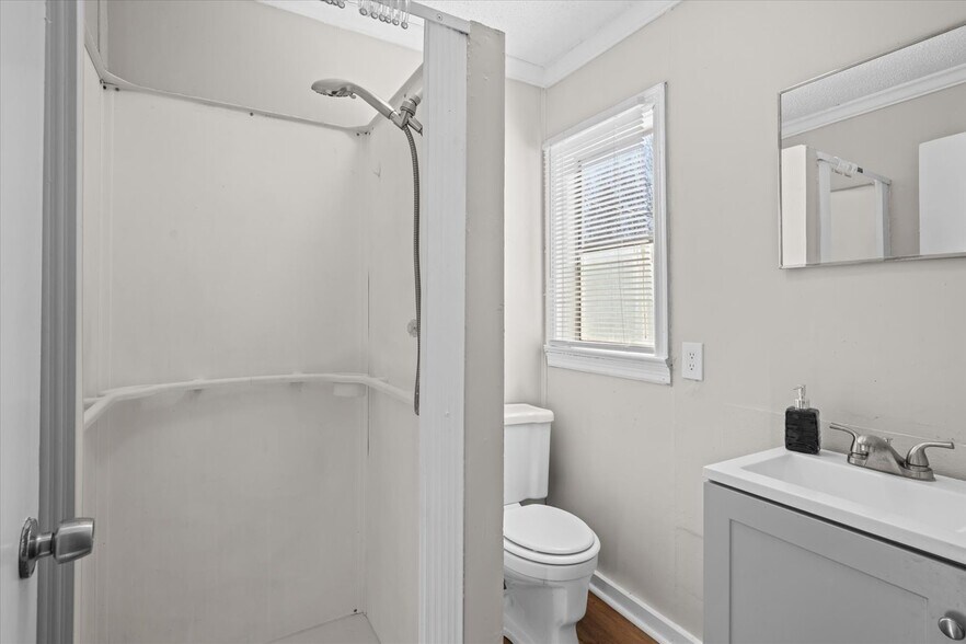 More Photos Of 3950 S Dixie Rd, Dalton Apartments For Sale