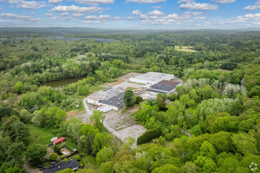 More Photos Of 153 Searles Rd, Pomfret Center Food Processing For Lease