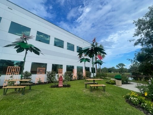 Primary Photo Of 730 Goodlette Rd N, Naples Medical For Lease