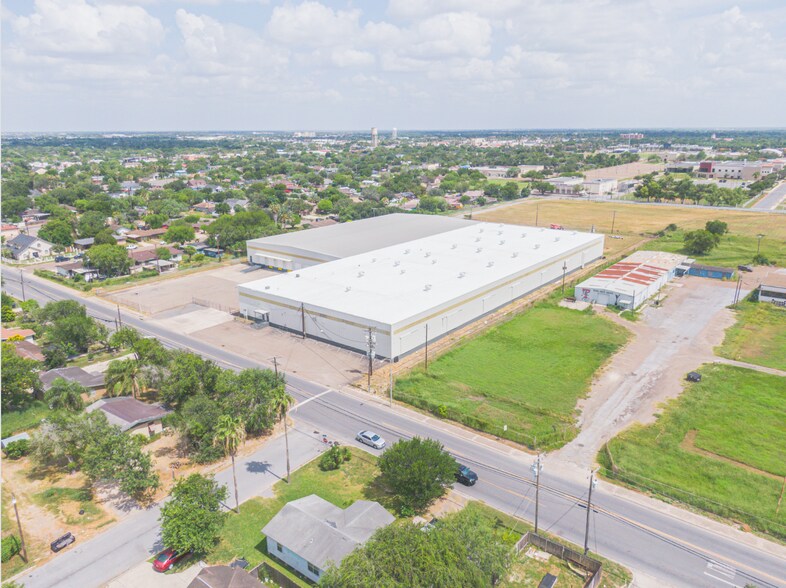 More Photos Of 715 W Pike St, Weslaco Warehouse For Sale
