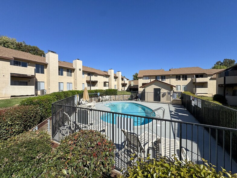 More Photos Of 32 E Main St, Winters Apartments For Sale