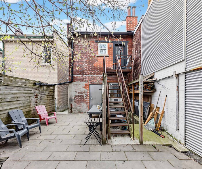 More Photos Of 1088 Bathurst St, Toronto Storefront Retail Residential For Sale