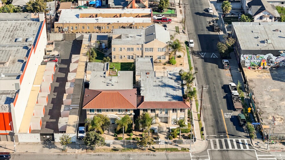 More Photos Of 3601-3605 W Washington Blvd, Los Angeles Apartments For Sale