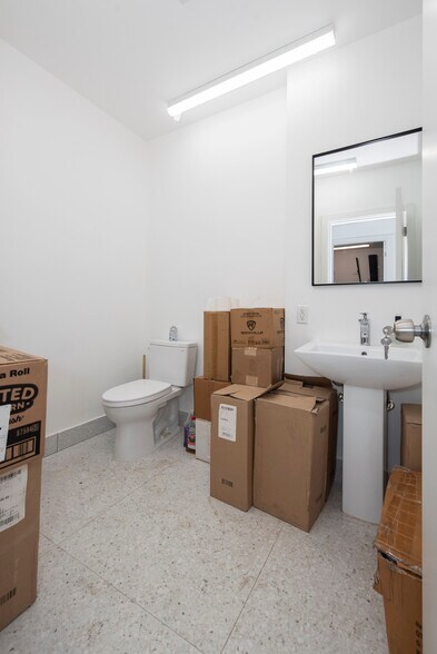 More Photos Of 128 Montague St, Brooklyn Apartments For Sale