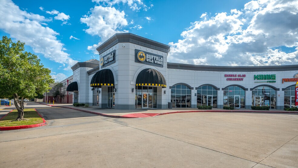 More Photos Of 17175-17395 SH 249, Houston Unknown For Lease