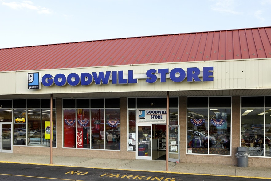 More Photos Of 1-116 S Wyoming Ave, Kingston Unknown For Lease