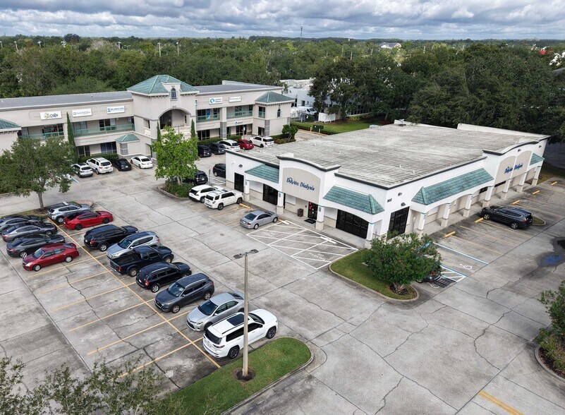 More Photos Of 802 N John Young Pky, Kissimmee General Retail For Sale