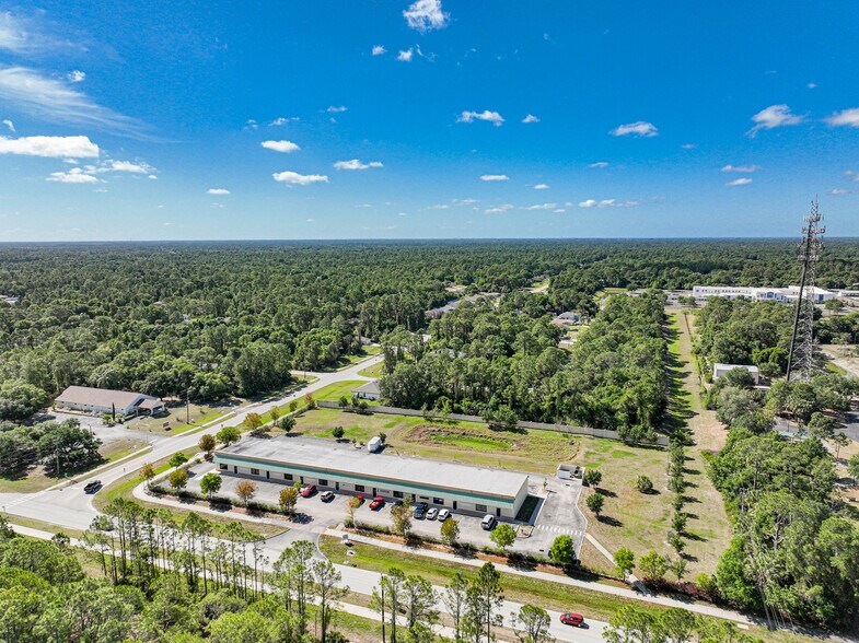 More Photos Of 4637 E Price Blvd, North Port Freestanding For Lease