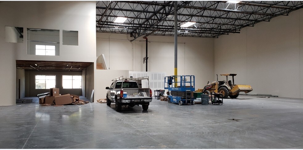 More Photos Of 10668 Hickson St, El Monte Warehouse For Lease