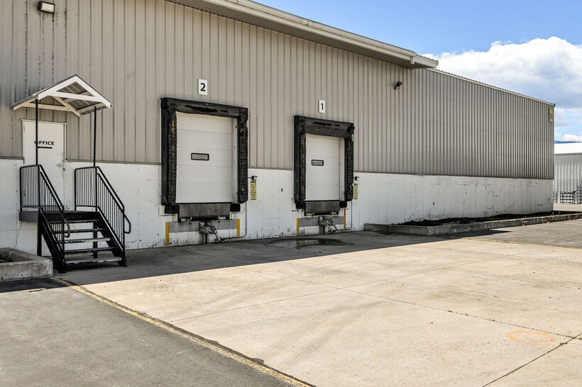 More Photos Of 695 W 1700 S, Logan Warehouse For Lease