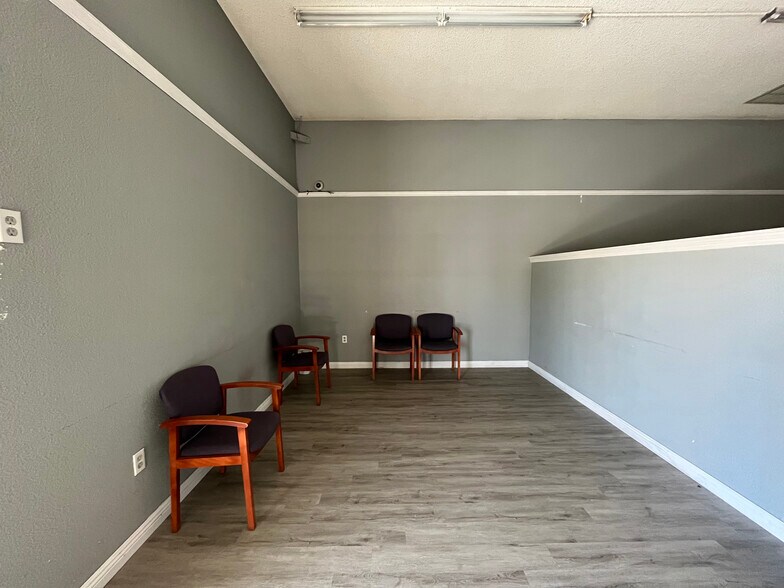More Photos Of 2200 Churn Creek Rd, Redding Storefront Retail Office For Sale