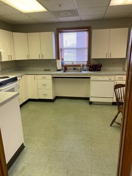 More Photos Of 59 Broadway, Taunton Office For Lease