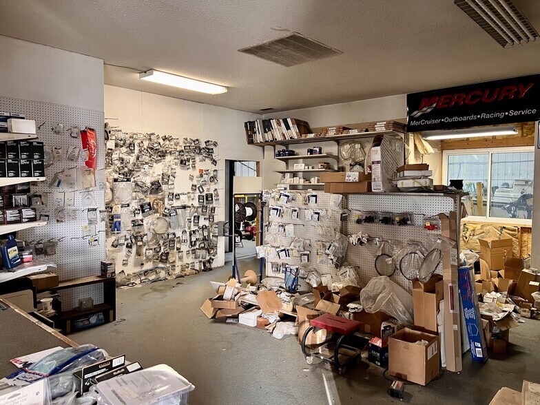 More Photos Of 475 Road East 130, Ogallala Warehouse For Sale