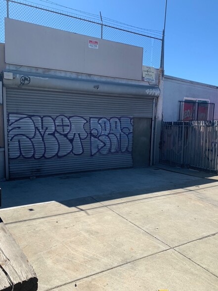 More Photos Of 1710 E 12th St, Oakland Refrigeration Cold Storage For Lease