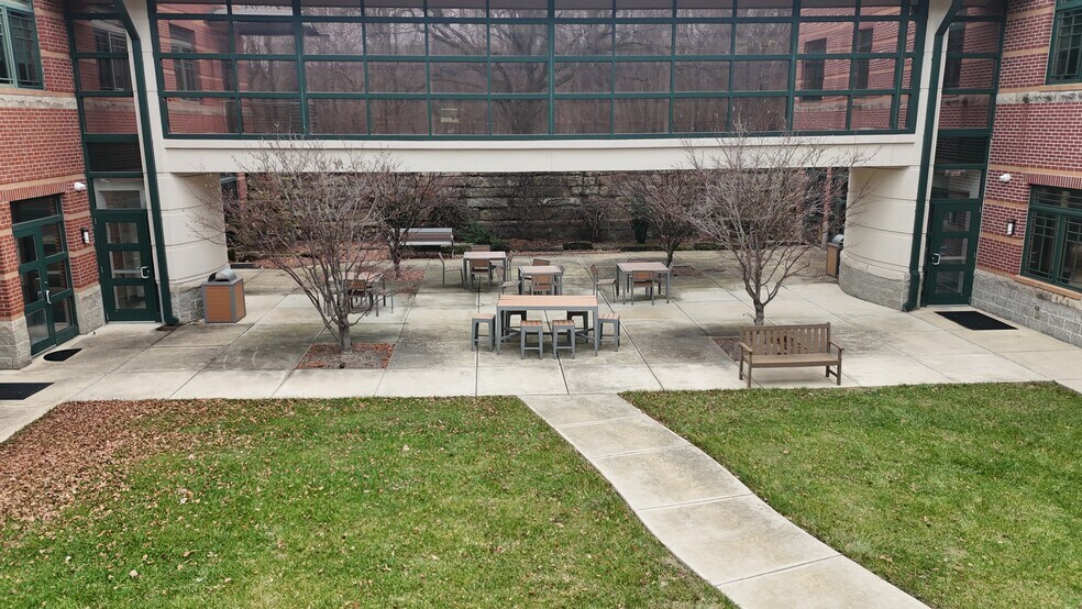 More Photos Of 6755 S Old State Road 37, Bloomington Office For Lease