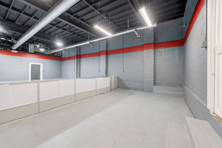 More Photos Of 3121 N Pennsylvania Ave, Oklahoma City Storefront Retail Office For Sale