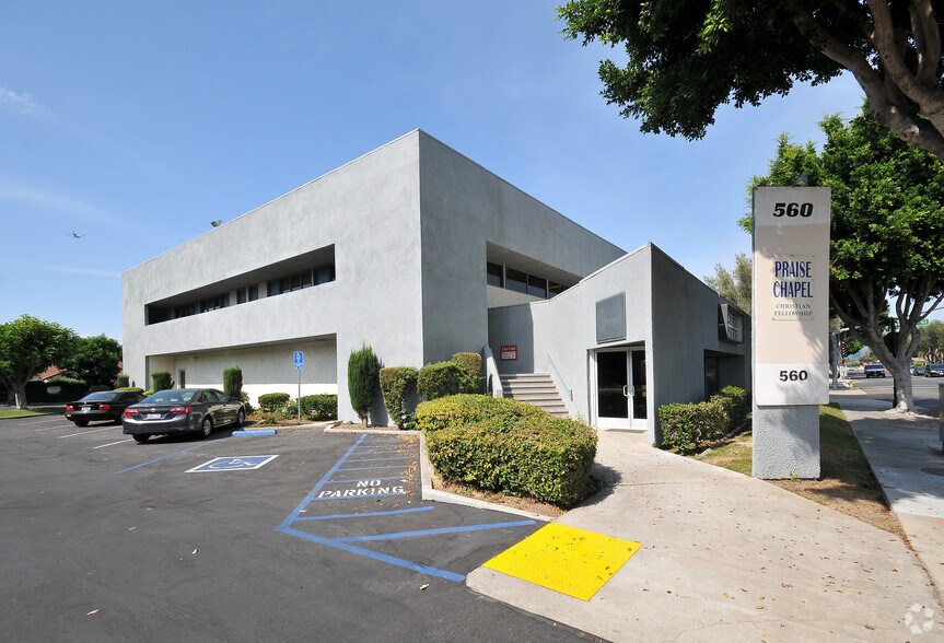 Primary Photo Of 560 W 1st St, Tustin Office For Lease