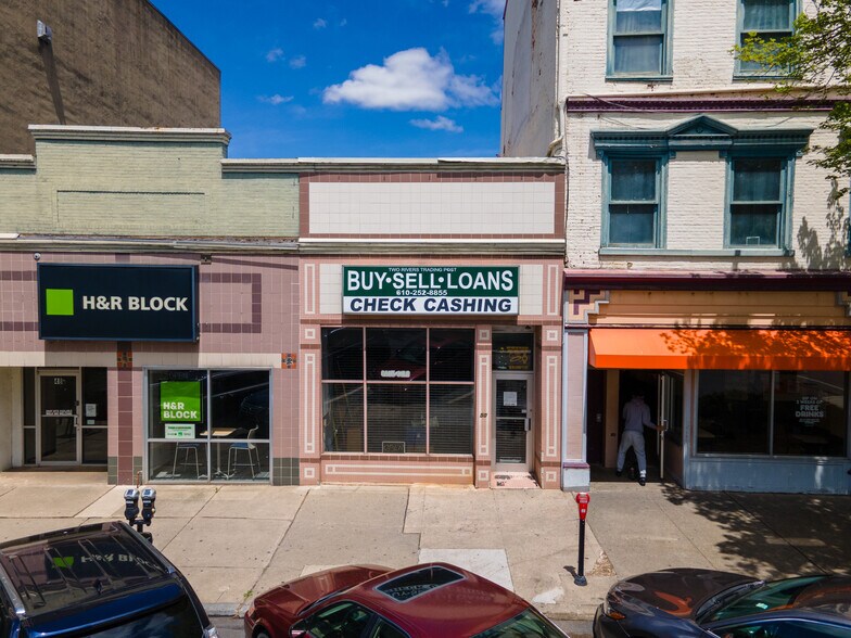 More Photos Of 50 Centre Sq, Easton Storefront Retail Residential For Sale