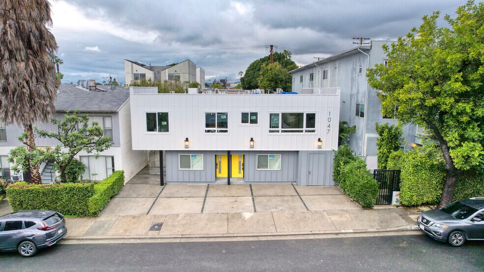 More Photos Of 1047 N Sierra Bonita Ave, West Hollywood Apartments For Sale