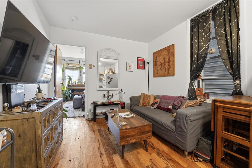 More Photos Of , Philadelphia Multifamily For Sale