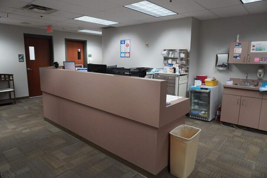 More Photos Of 3809 S 42nd St, Minneapolis Medical For Sale