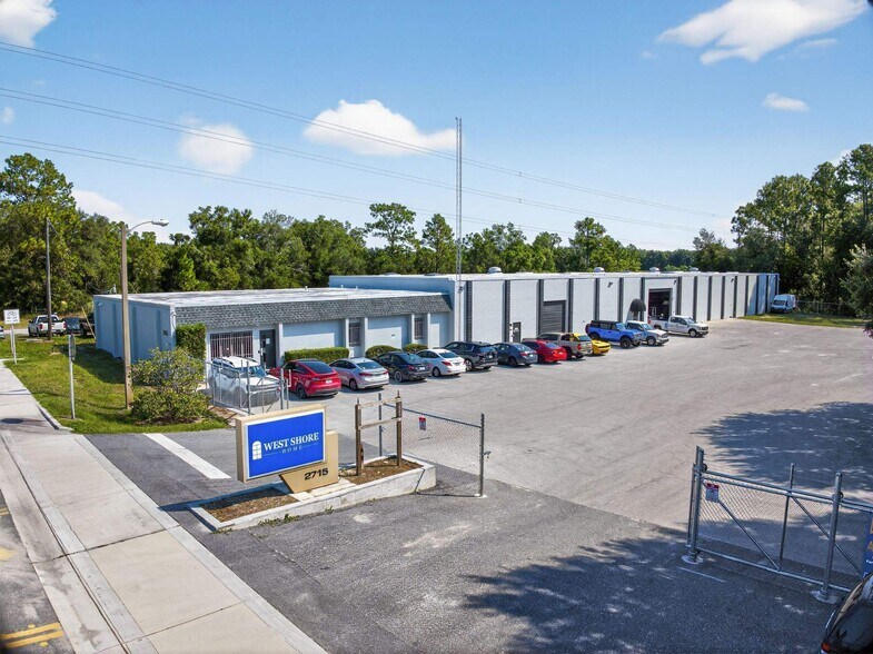 Primary Photo Of 2715 NE 36th Ave, Ocala Service For Sale