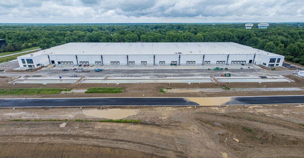 More Photos Of 7355 Taylor Rd SW, Reynoldsburg Warehouse For Sale