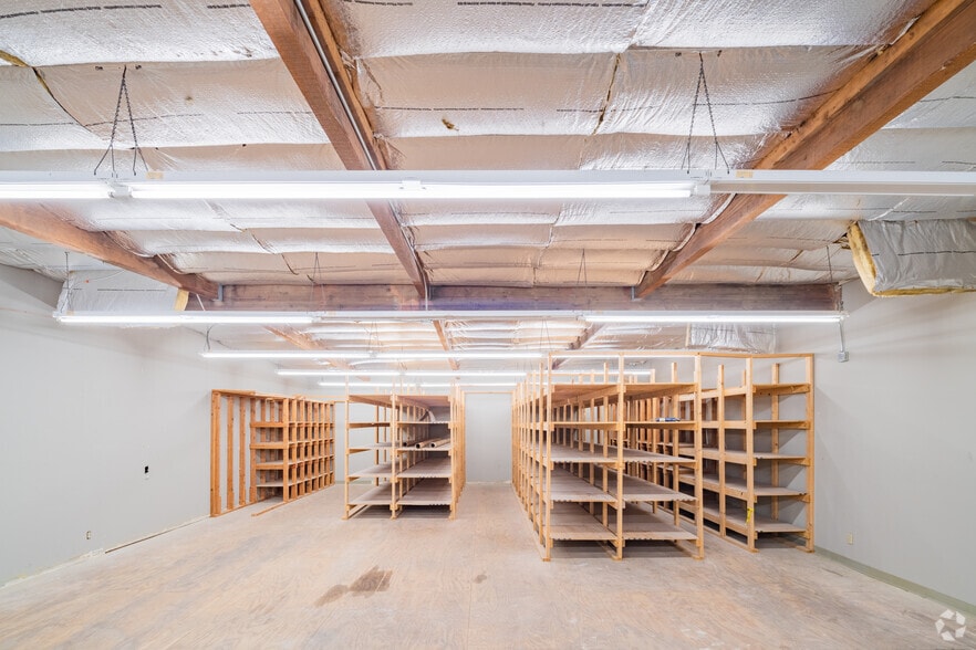 More Photos Of 8559 Artesia Blvd, Bellflower Auto Dealership For Sale