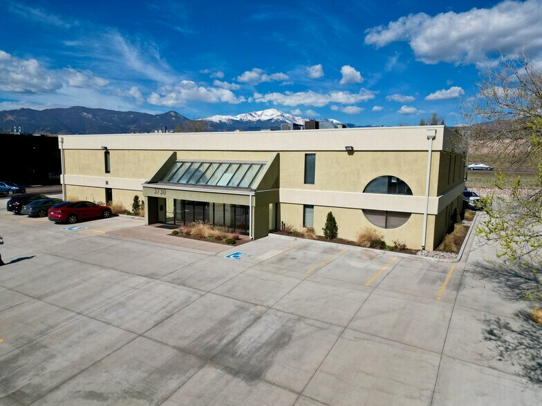 More Photos Of 3730 Sinton Rd, Colorado Springs Office For Sale