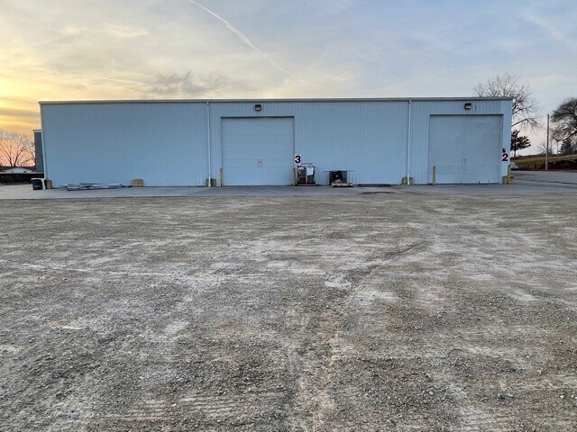 More Photos Of 325 Division St, Redgranite Manufacturing For Sale