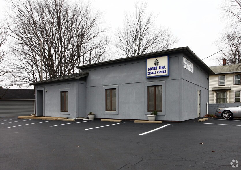 Primary Photo Of 11695 Market St, North Lima Medical For Lease