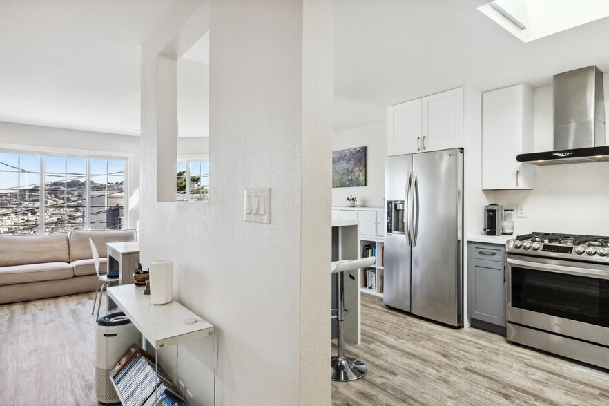 More Photos Of 150 Josiah Ave, San Francisco Apartments For Sale