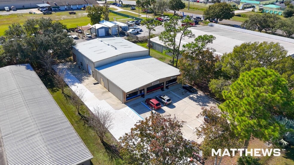 Primary Photo Of 1728 Agora Cir SE, Palm Bay Warehouse For Lease