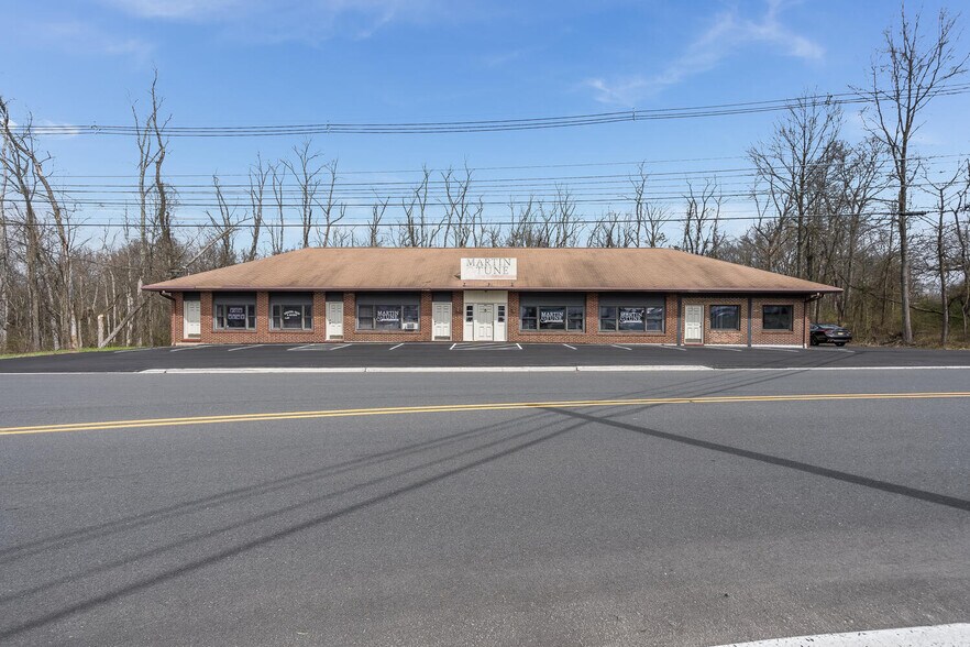 More Photos Of 1 Old Highway 28, White House Station Storefront Retail Office For Lease