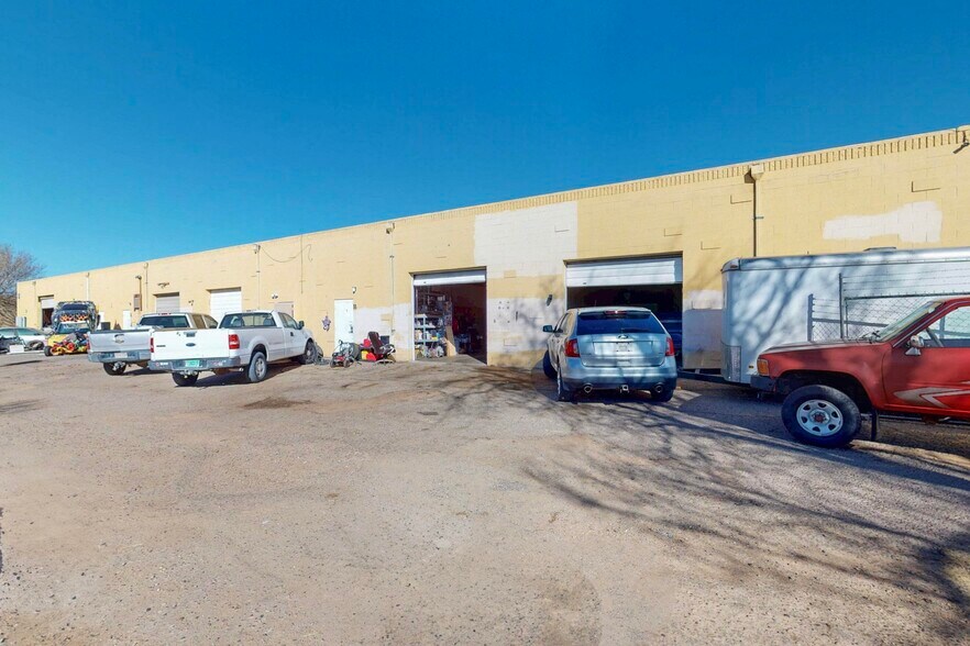 More Photos Of 9921 Southern Ave NE, Albuquerque Warehouse For Sale