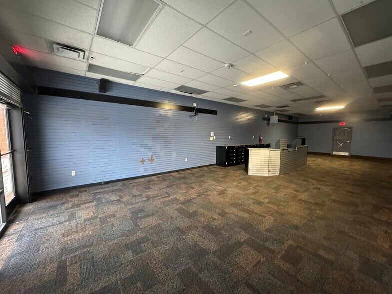 More Photos Of 52963-52991 SR 933, South Bend Unknown For Lease