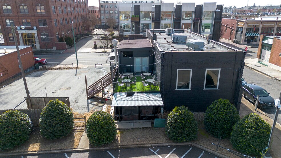 More Photos Of 124 E G.E. Patterson Ave, Memphis Restaurant For Sale