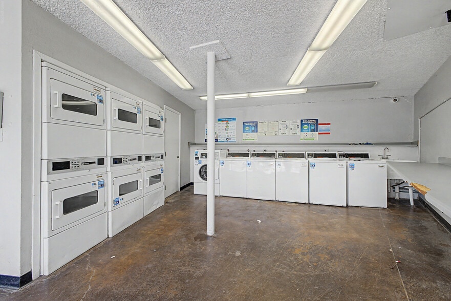 More Photos Of 1780 W Missouri Ave, Phoenix Apartments For Sale