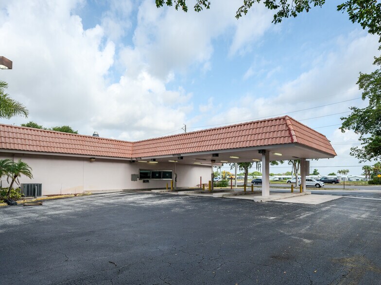 More Photos Of 2250 W Woolbright Rd, Boynton Beach Bank For Sale