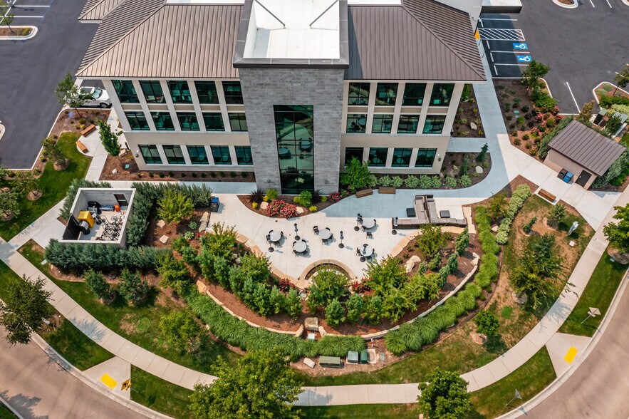 More Photos Of 250 E Eagles Gate Dr, Eagle Office For Lease