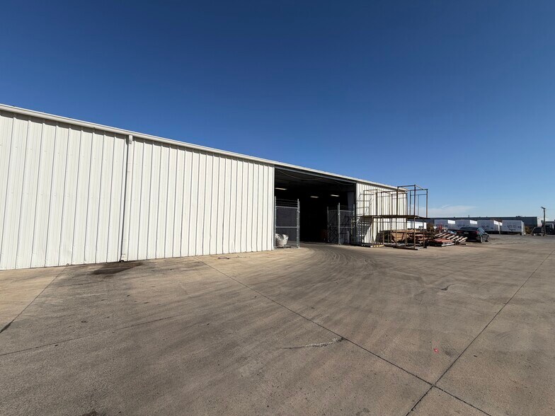 More Photos Of 3029 N Post Rd, Indianapolis Industrial For Lease