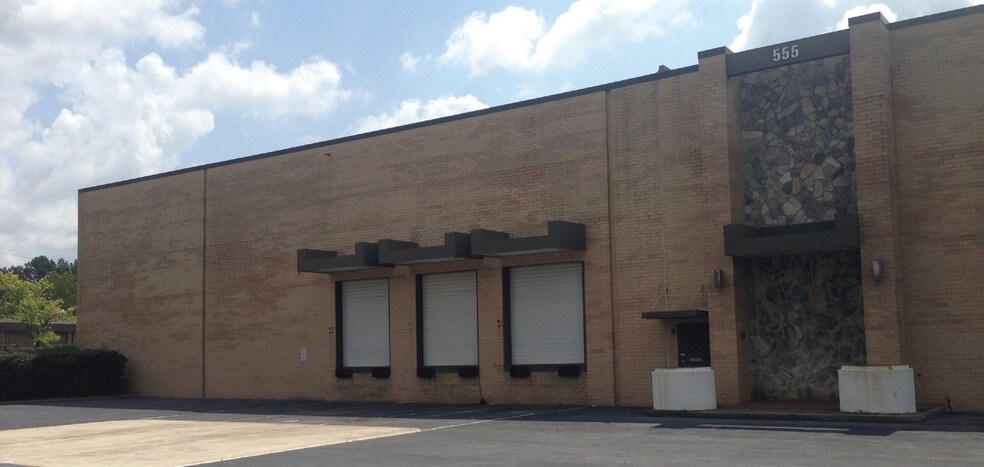 More Photos Of 555 Wharton Cir SW, Atlanta Warehouse For Lease