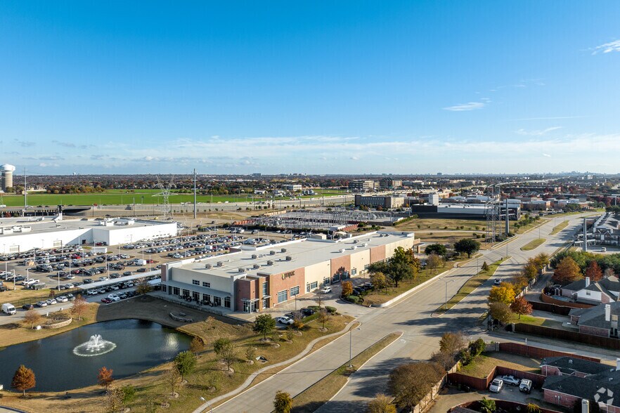 More Photos Of 6300 Communications Pky, Plano Flex For Lease