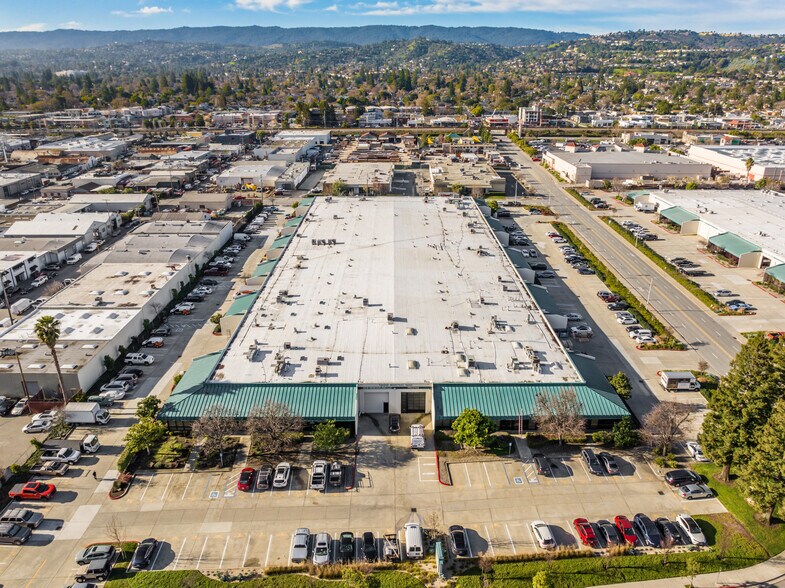 More Photos Of 1300 Industrial Rd, San Carlos Research And Development For Lease